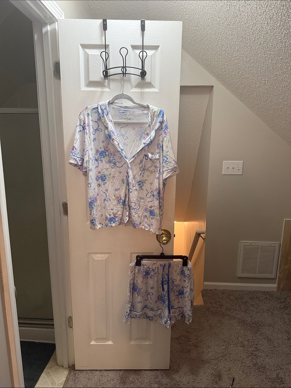 Women's Floral Short-Sleeve Pajama Set - Light Blue & White